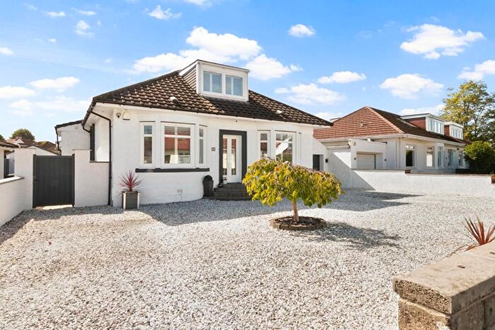 4 Bedroom Detached Bungalow For Sale In Crookston Drive, Ralston, PA1