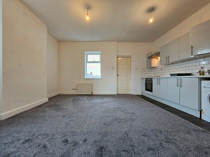 2 Bedroom Property To Rent In Preston Road, Chorley, PR7