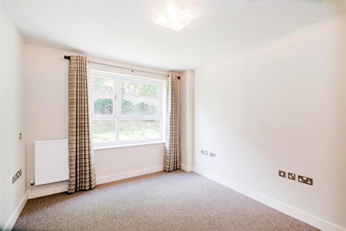 1 Bedroom Flat To Rent In Thomas Jacomb Place, London, E17
