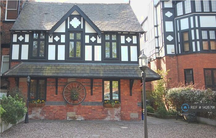 3 Bedroom Detached House To Rent In Half Edge Lane, Manchester, M30