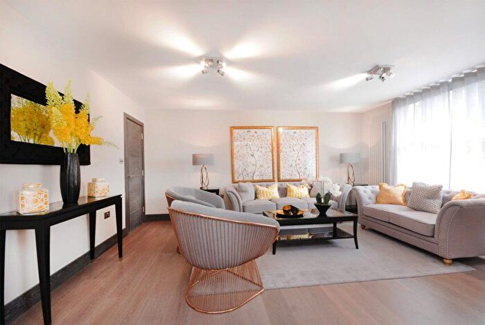 3 Bedroom Apartment To Rent In Boydell Court, St. Johns Wood Park, St. Johns Wood, NW8