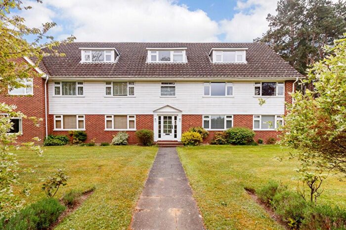 2 Bedroom Flat To Rent In Courtleigh Manor, Lady Margaret Road, Sunningdale, Berkshire, SL5