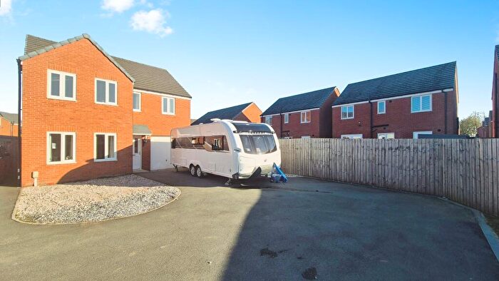 4 Bedroom Detached House For Sale In Deans Lane, Newcastle, ST5