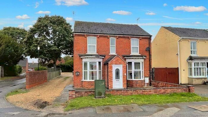 3 Bedroom Apartment For Sale In Station Road, North Hykeham, Lincoln, LN6