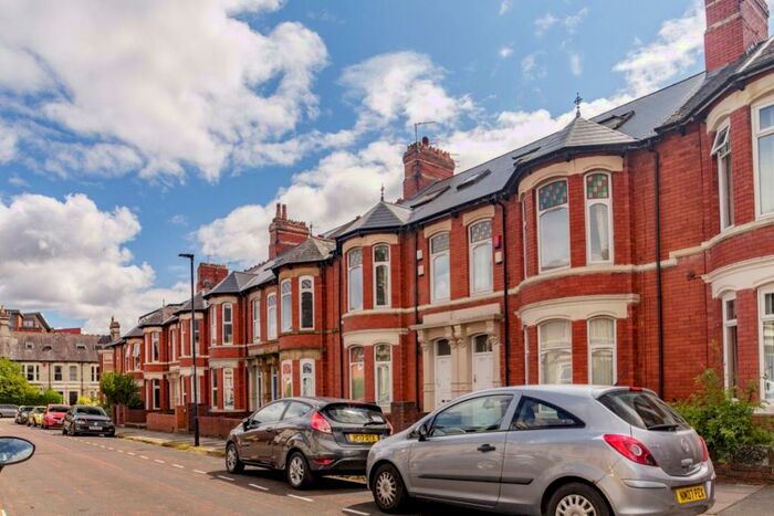 5 Bedroom Property To Rent In Queens Road, NE2