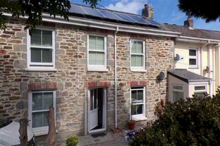 1 Bedroom Flat To Rent In Holmbush, PL25