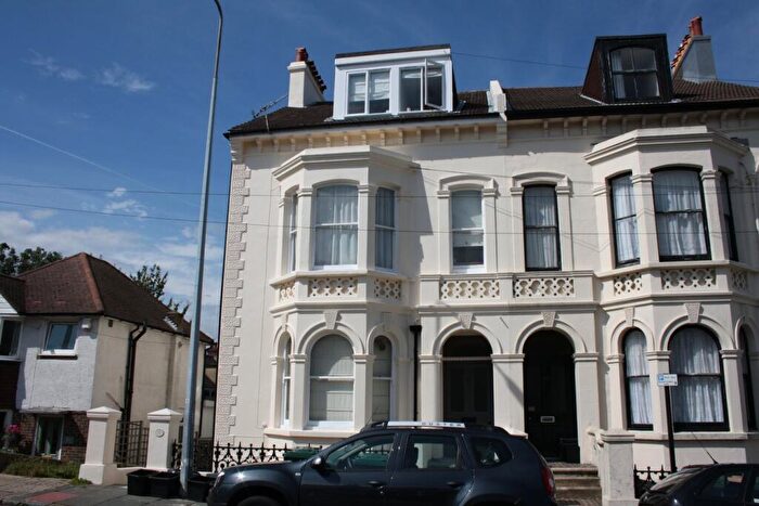 Flat For Sale In Highcroft Villas, Brighton, BN1