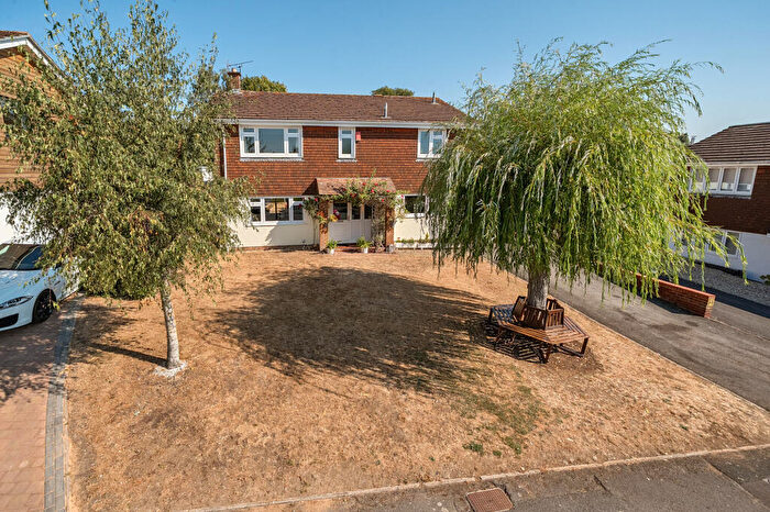 4 Bedroom Detached House For Sale In Ashley Piece, Marlborough, SN8