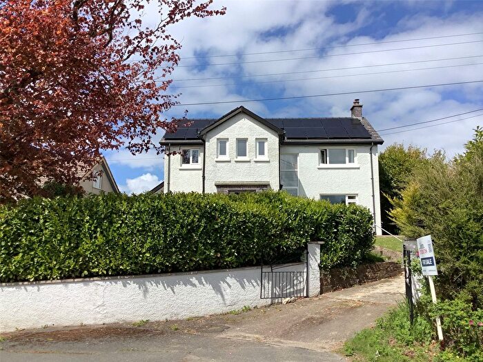 4 Bedroom Detached House For Sale In Crymych, Pembrokeshire, SA41