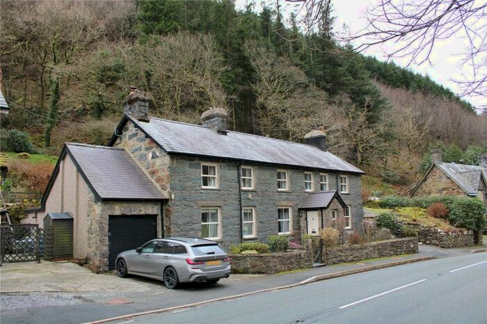 5 Bedroom Detached House For Sale In Nant Gwynant, Caernarfon, Gwynedd, LL55