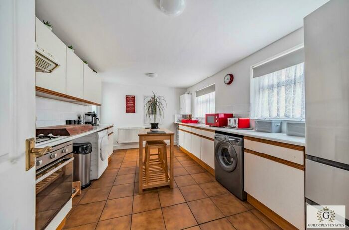 3 Bedroom Detached House For Sale In Victoria Road, Ramsgate, CT11