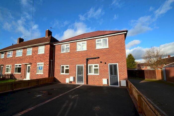 1 Bedroom Flat To Rent In Maple Road, Loughborough, LE11