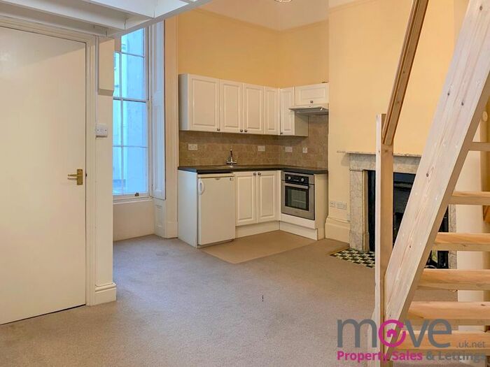 1 Bedroom Flat To Rent In St. Georges Road, Cheltenham GL50