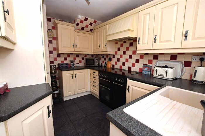 3 Bedroom End Of Terrace House For Sale In Mill Lane, Chadwell Heath, RM6