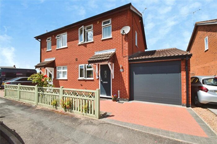 2 Bedroom Semi-Detached House For Sale In Mablowe Field, Wigston, Leicestershire, LE18