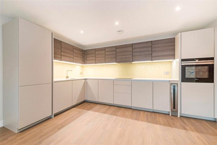 2 Bedroom Flat To Rent In Viridium Apartments, - Finchley Road, NW3