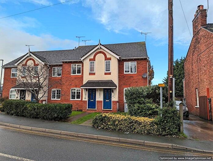 3 Bedroom Mews To Rent In Willaston, Nantwich, Cheshire, CW5