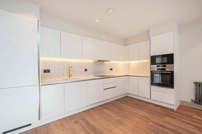 1 Bedroom Flat To Rent In Ashley Road, Tottenham, London, N17