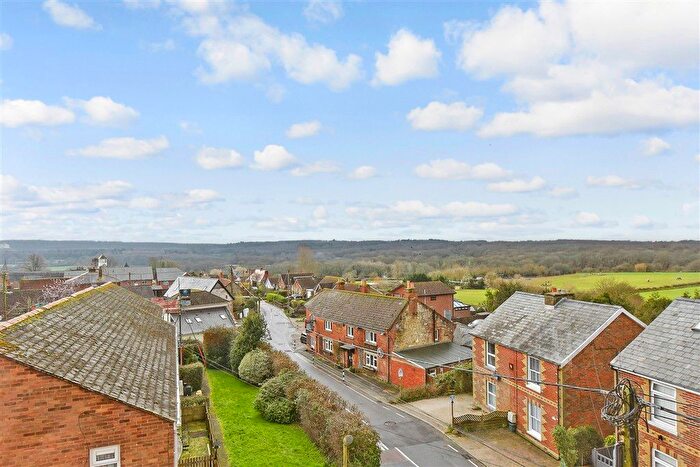 2 Bedroom Flat For Sale In Main Road, Havenstreet, Isle Of Wight, PO33