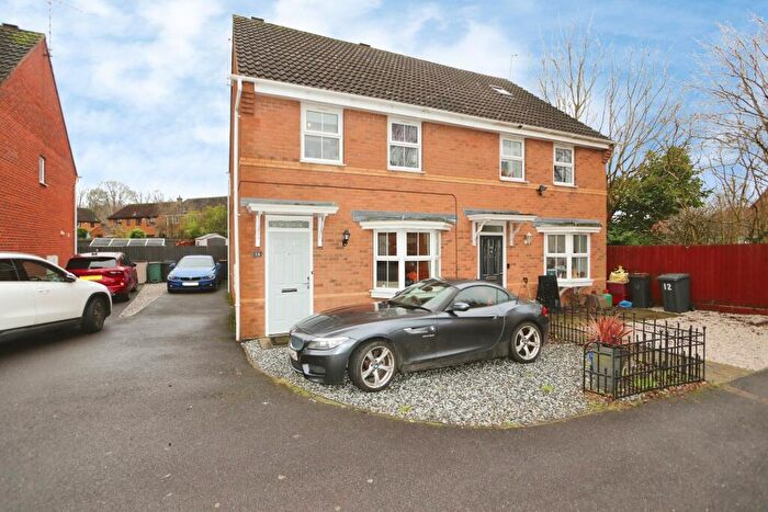 3 Bedroom Semi Detached House For Sale In Bosworth Close, Ashby-De-La-Zouch, LE65