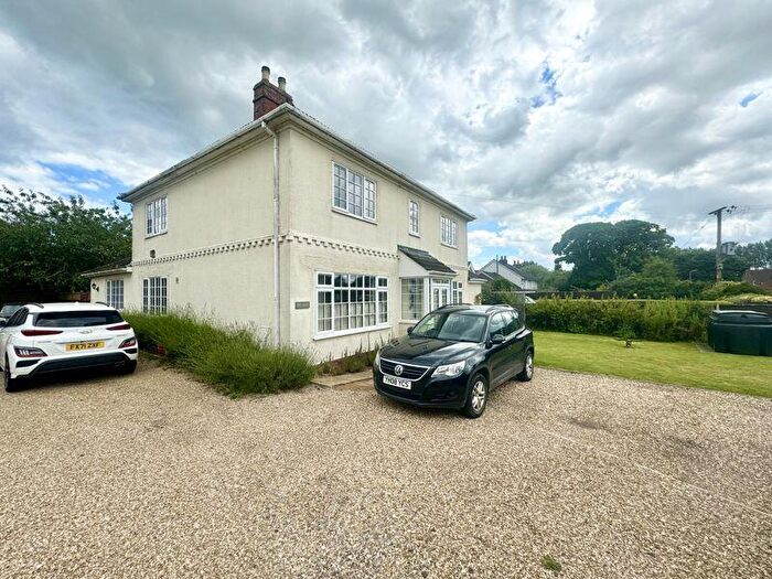 5 Bedroom Detached House For Sale In Mill House, Main Road, Grainthorpe, LN11