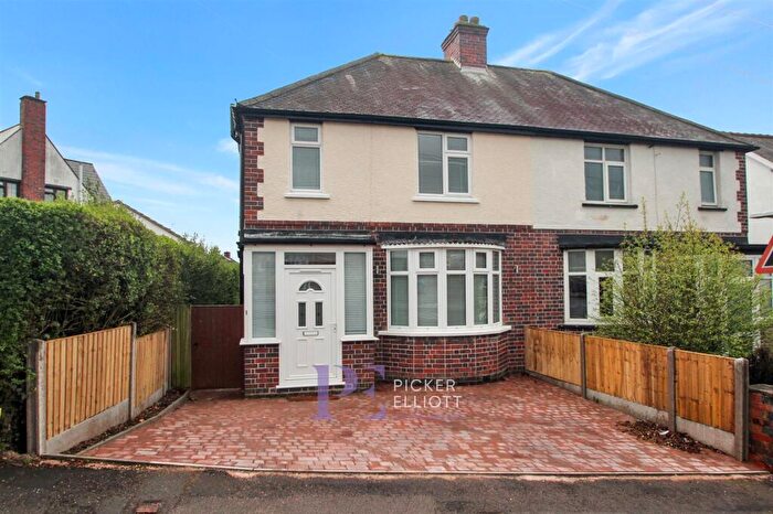 3 Bedroom House To Rent In Linden Road, Hinckley, LE10
