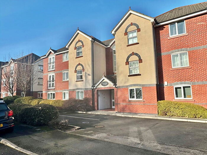 2 Bedroom Apartment For Sale In Coniston Court, Sharston, M22