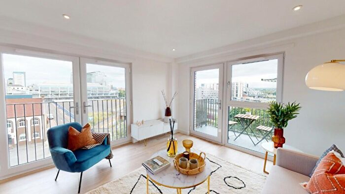 2 Bedroom Apartment To Rent In Minerva Square, Glasgow, Glasgow City, G3