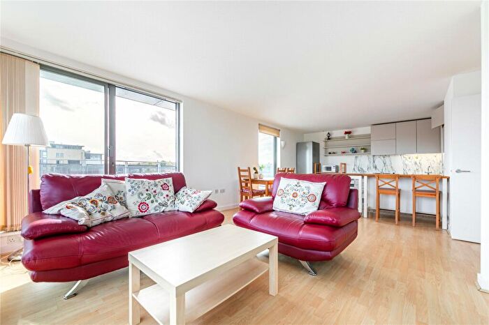 2 Bedroom Apartment To Rent In Indiana Building, Deals Gateway, London, SE13