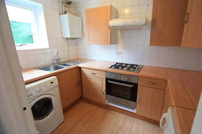 1 Bedroom End Of Terrace House To Rent In Church Place, Mitcham, Greater London, CR4