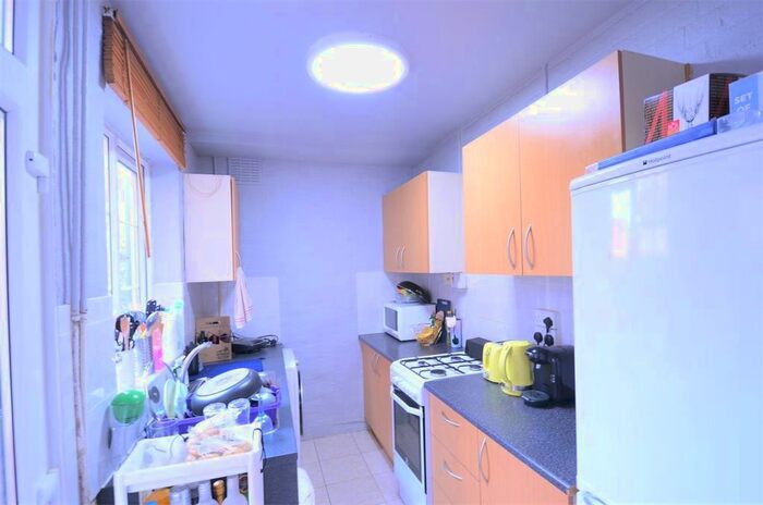 3 Bedroom Terraced House To Rent In Student Property 2022-2023 Selly Oak, Birmingham B29