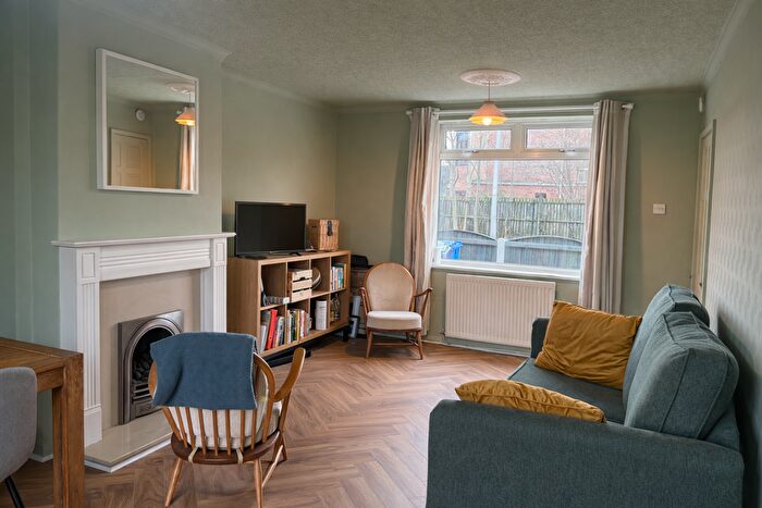 3 Bedroom Terraced House To Rent In Royle Green Road, Manchester, M22