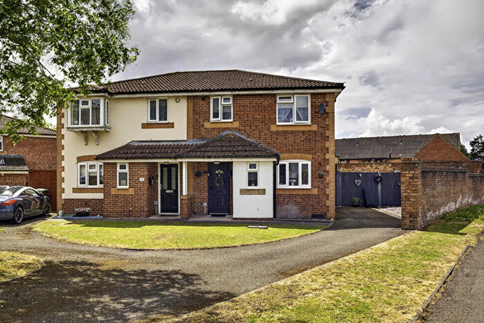 3 Bedroom Semi Detached House For Sale In Stroucken Way, Holmer, Hereford, - % Shared Ownership, HR4