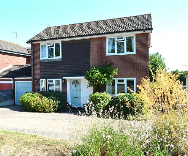 3 Bedroom Detached House For Sale In Church Road, Peldon, CO5
