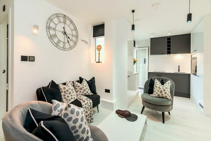 2 Bedroom Apartment To Rent In St. Peters Road, Croydon, CR0