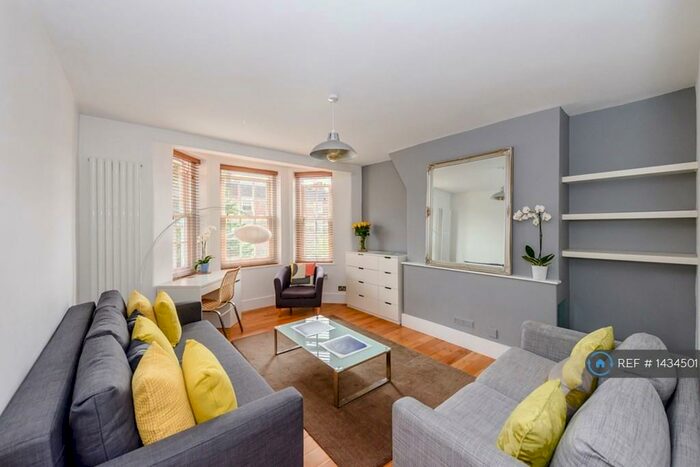 2 Bedroom Flat To Rent In Tyers Street, London, SE11