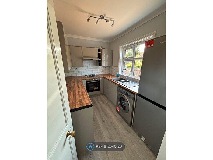 1 Bedroom Maisonette To Rent In Tonbridge Road, Maidstone, ME16