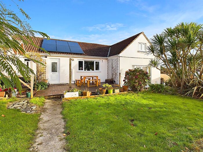4 Bedroom Semi-Detached House For Sale In Churchfields Road, Cubert, Newquay, TR8