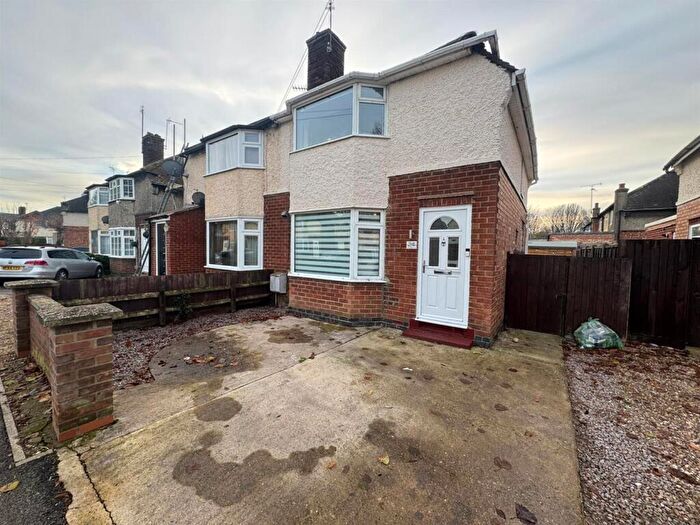 3 Bedroom Semi Detached House To Rent In Hannam Boulevard, Spalding, PE11