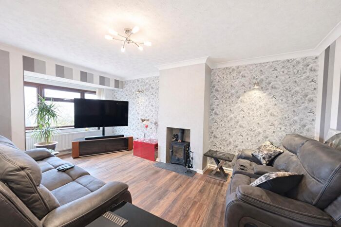 2 Bedroom Semi-Detached Bungalow For Sale In Mulberry Close, Mildenhall, Bury St. Edmunds, IP28