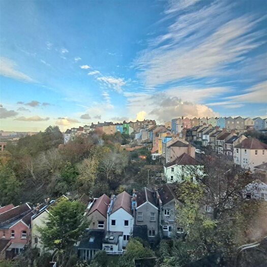 1 Bedroom Flat To Rent In Goolden Street, Bristol, BS4