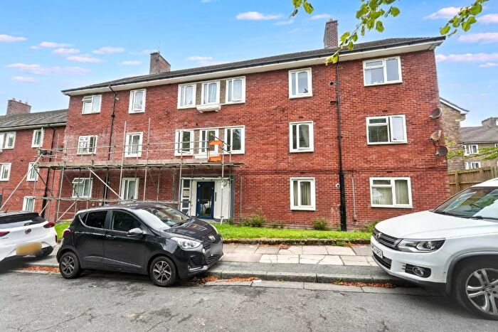 2 Bedroom Flat For Sale In The Green, Liverpool, L13