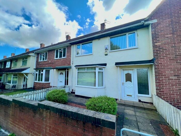 3 Bedroom End Terrace House For Sale In Kingsport Close, Stockton-On-Tees, TS18