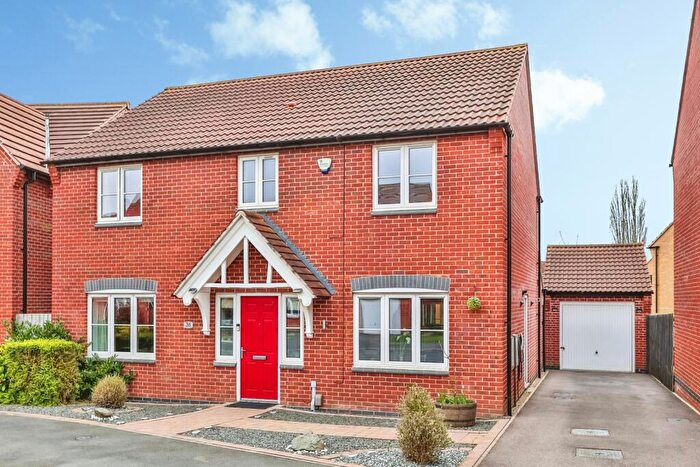 4 Bedroom Detached House For Sale In Albert Close, Hucknall, Nottingham, Nottinghamshire, NG15