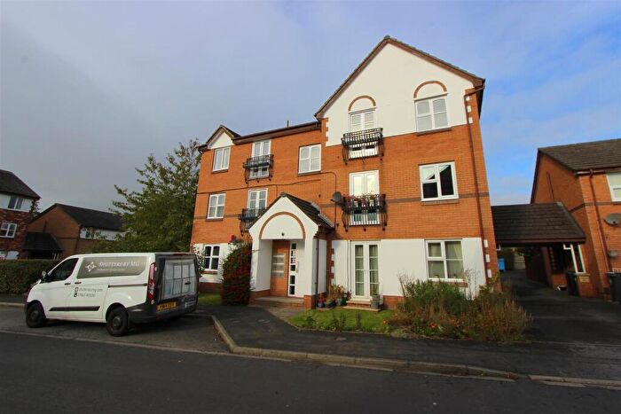2 Bedroom Apartment For Sale In Marske Grove, Darlington, DL3