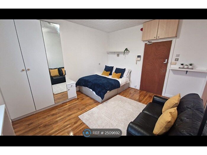 Studio To Rent In Birch Polygon, Manchester, M14