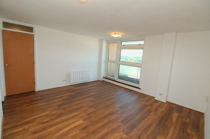 2 Bedroom Apartment To Rent In Westwell Close, Orpington, Kent, BR5