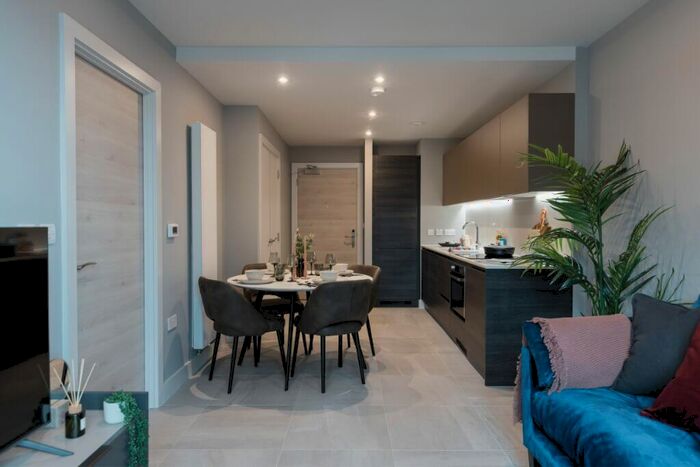 1 Bedroom Flat To Rent In New York Square, Leeds, LS2