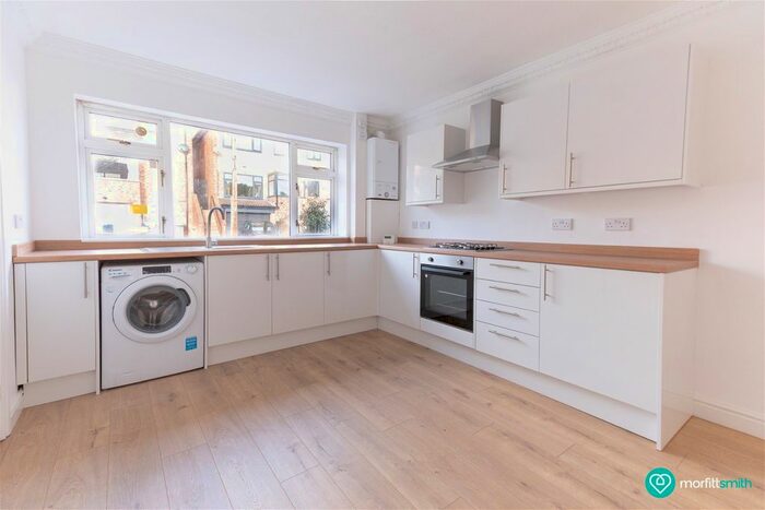 3 Bedroom Terraced House To Rent In Low Road, Sheffield, S6