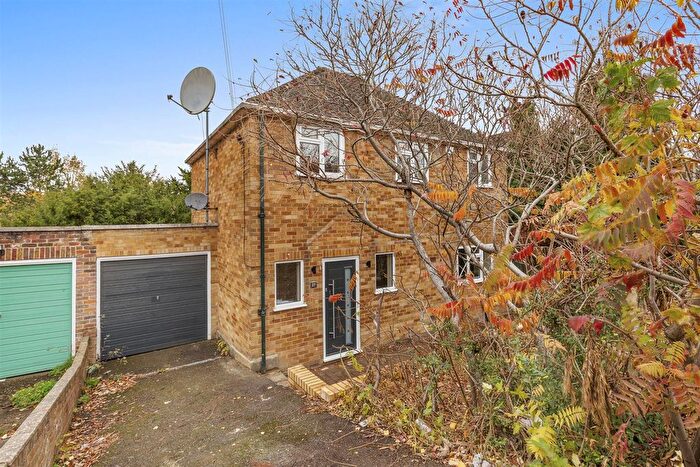 3 Bedroom Detached House For Sale In Hampden Road, High Wycombe (Fully Refurbished), HP13